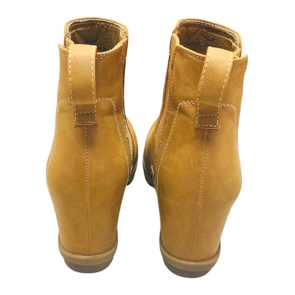 🌟Athlefit  Women’s Wedge Ankle Boots🌟 size 9-fall-cottage core-boho chic🌟 - Picture 4 of 6